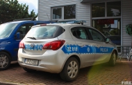 ZZ818 - Opel Corsa - Komenda Stołeczna Policji